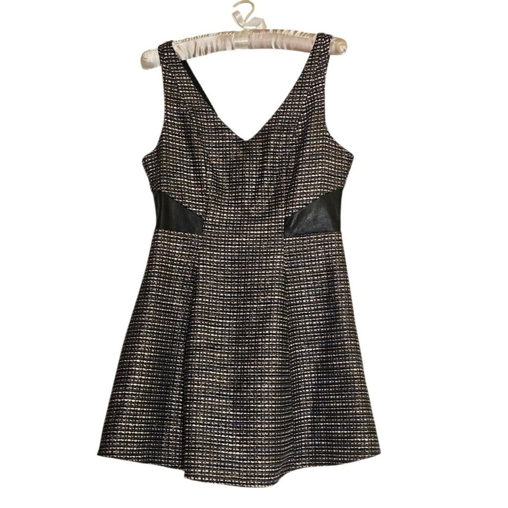 BCBGeneration Women's Empire Waist Office Date Black & White Dress SIZE 6
